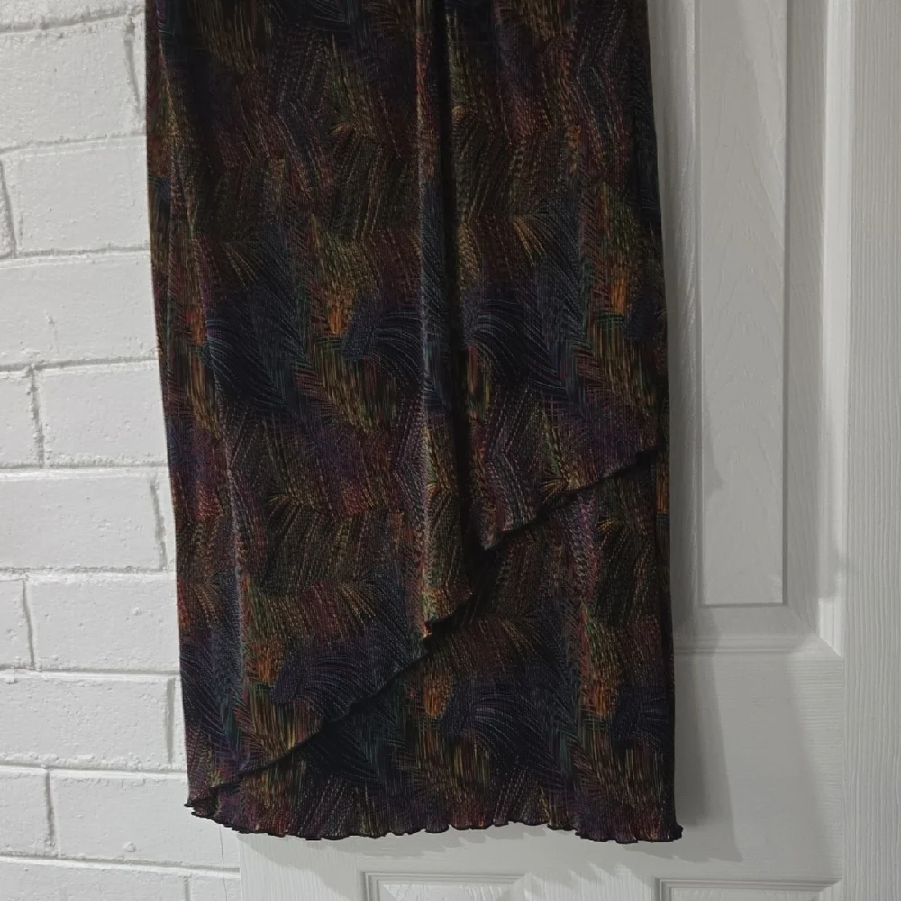 Robble Bee Asymmetrical Midi Dress in Multicolor Pattern Size 16